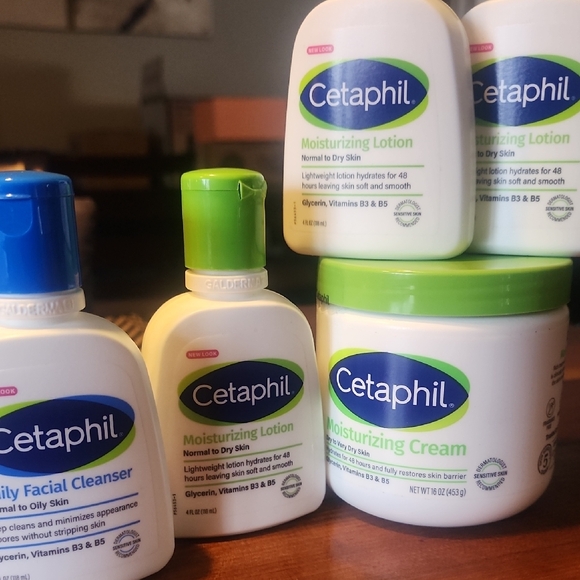 Cetaphil Moisturizing Cream - White and Green - Picture 6 of 6